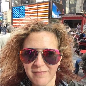 Meet your Posher, Rachelle